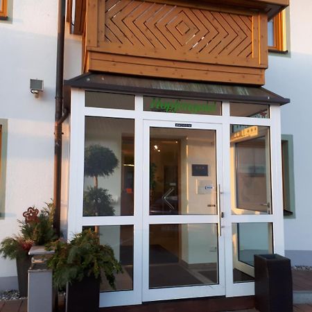Hotel Garni Hopfengold Wolnzach Bagian luar foto