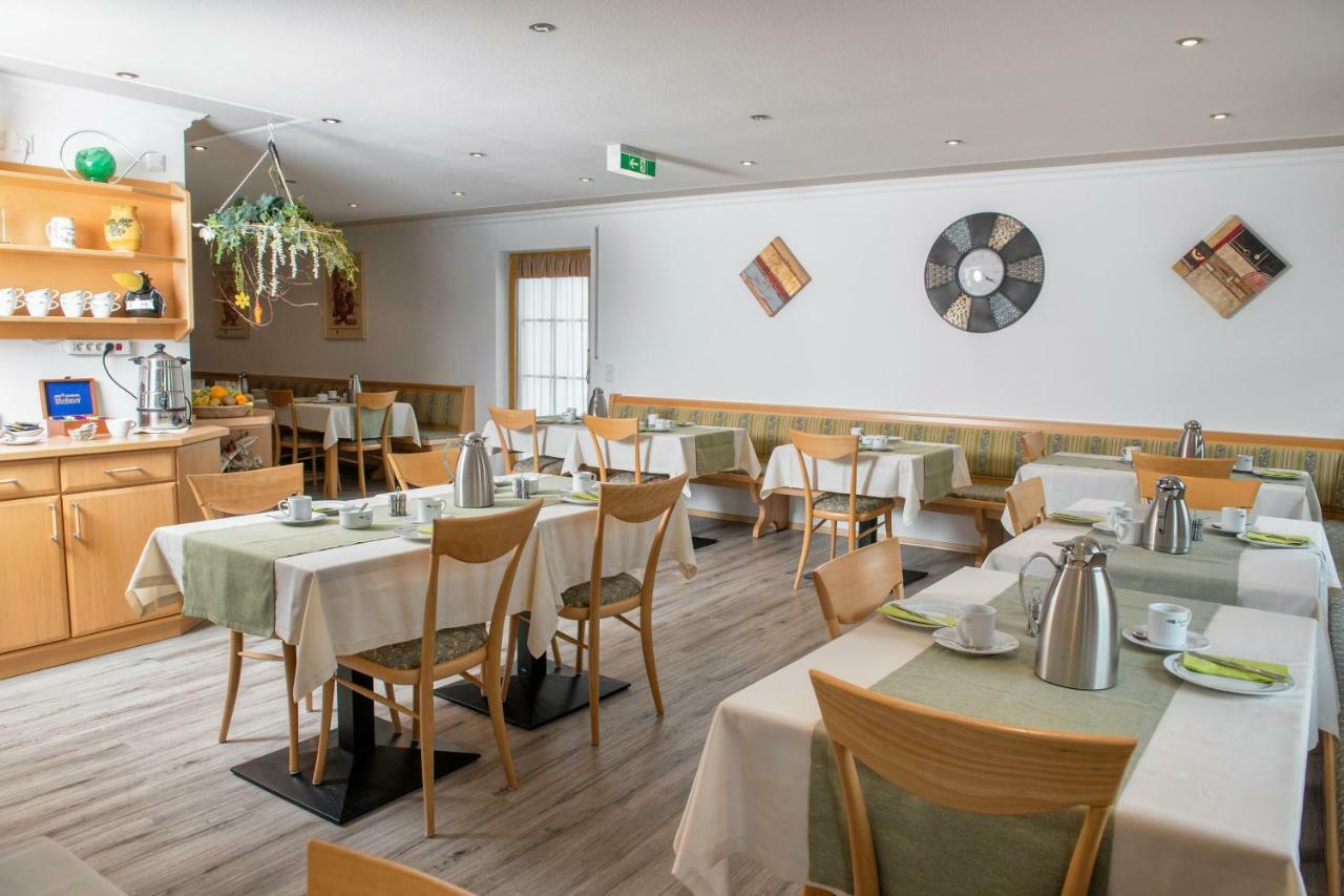 Hotel Garni Hopfengold Wolnzach Bagian luar foto
